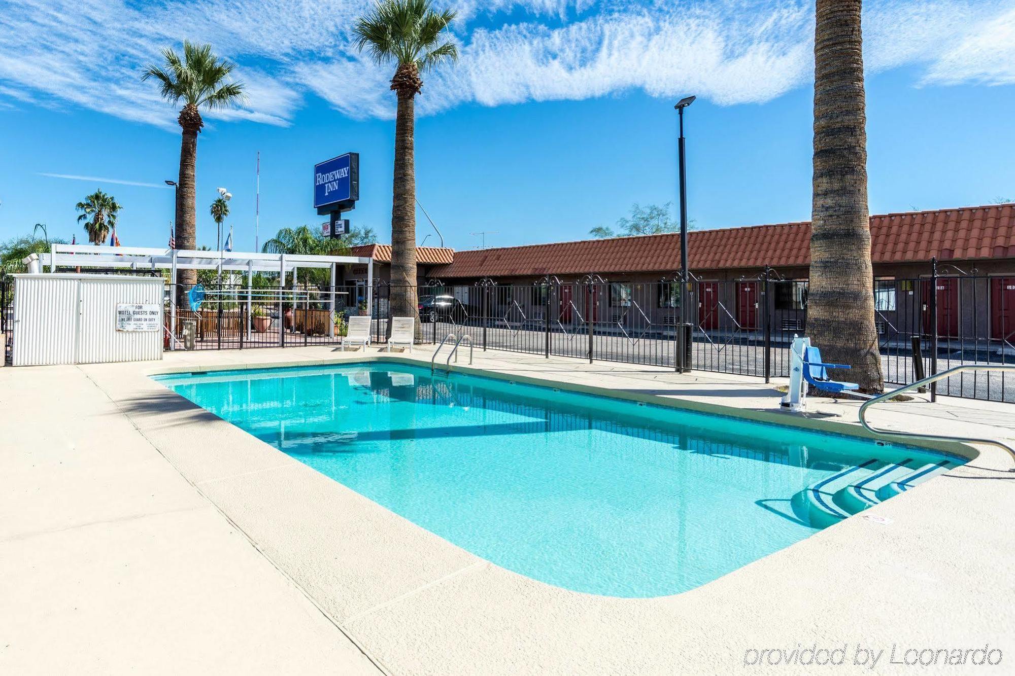 Rodeway Inn Tucson Exterior photo